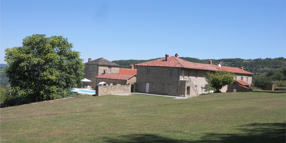 
			Die ehemalige Klosteranlage vom Garten aus gesehen
			
